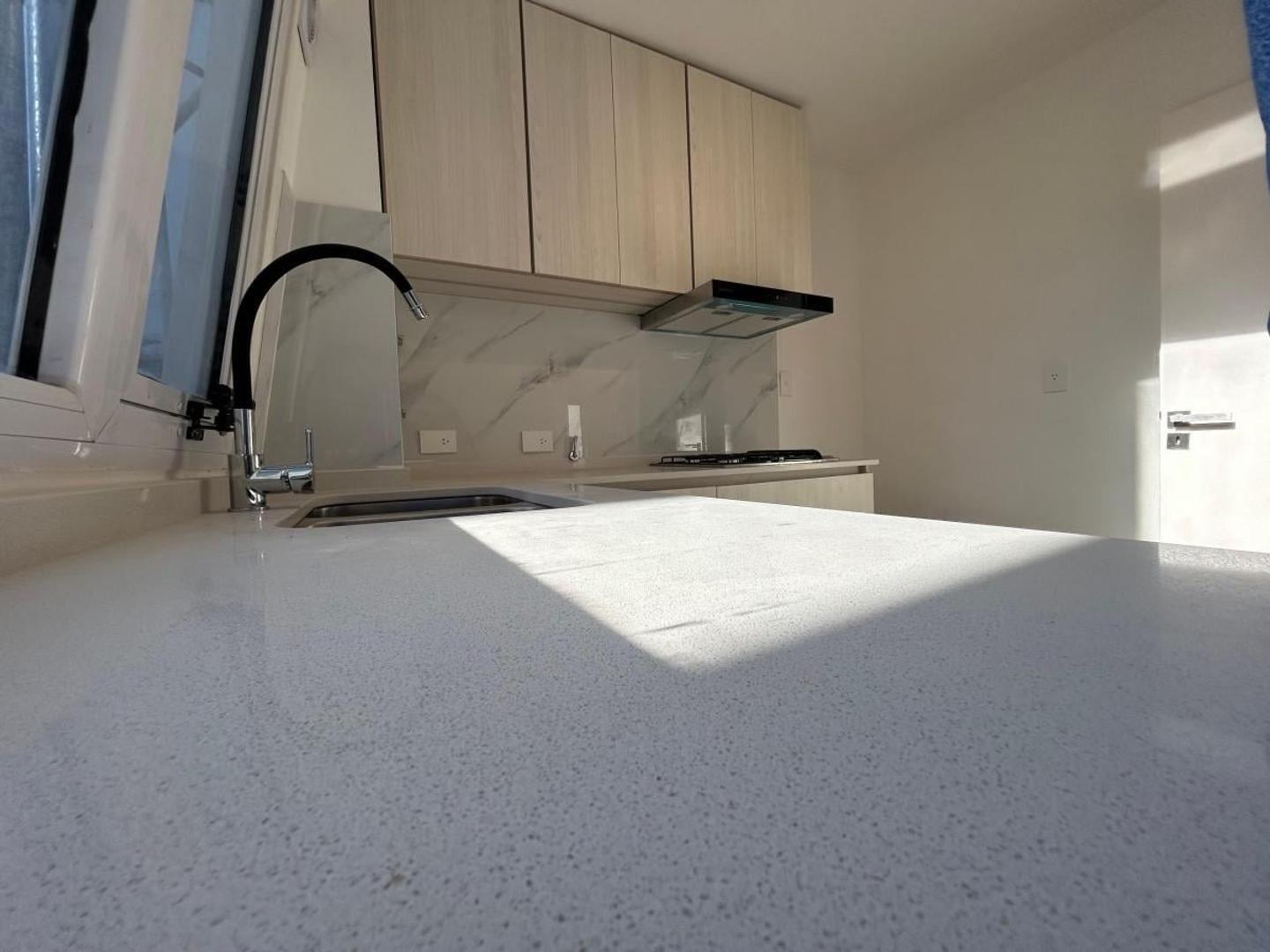 Foto de VENTA 3 AMBIENTES RECICLADO CON BAULERA Y TERRAZA EN PALERMO, imagen 4