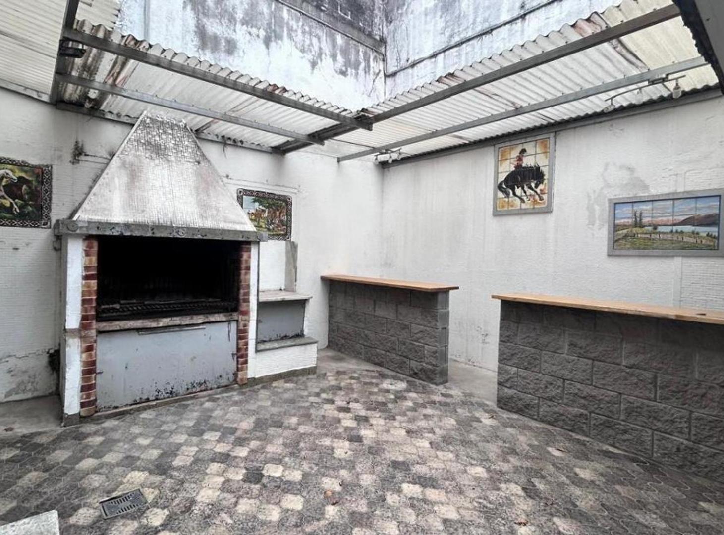 Foto de VENTA PH 5 AMBIENTES CON PARRILLA, PATIO Y TERRAZA–MATADEROS, imagen 2