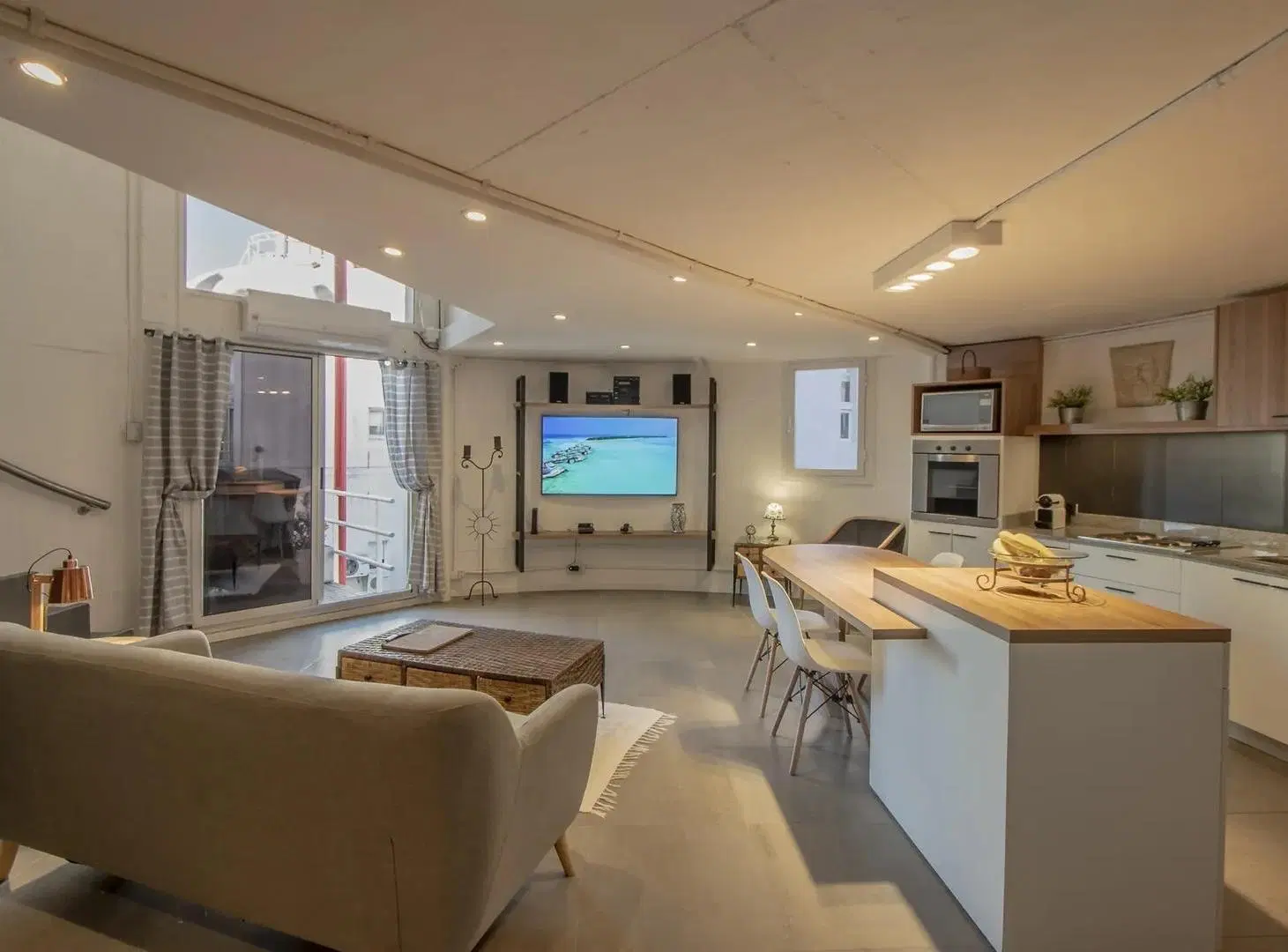 ALQUILER DUPLEX 2 AMBIENTES AMOBLADO + AMENITIES /COLEGIALES 3
