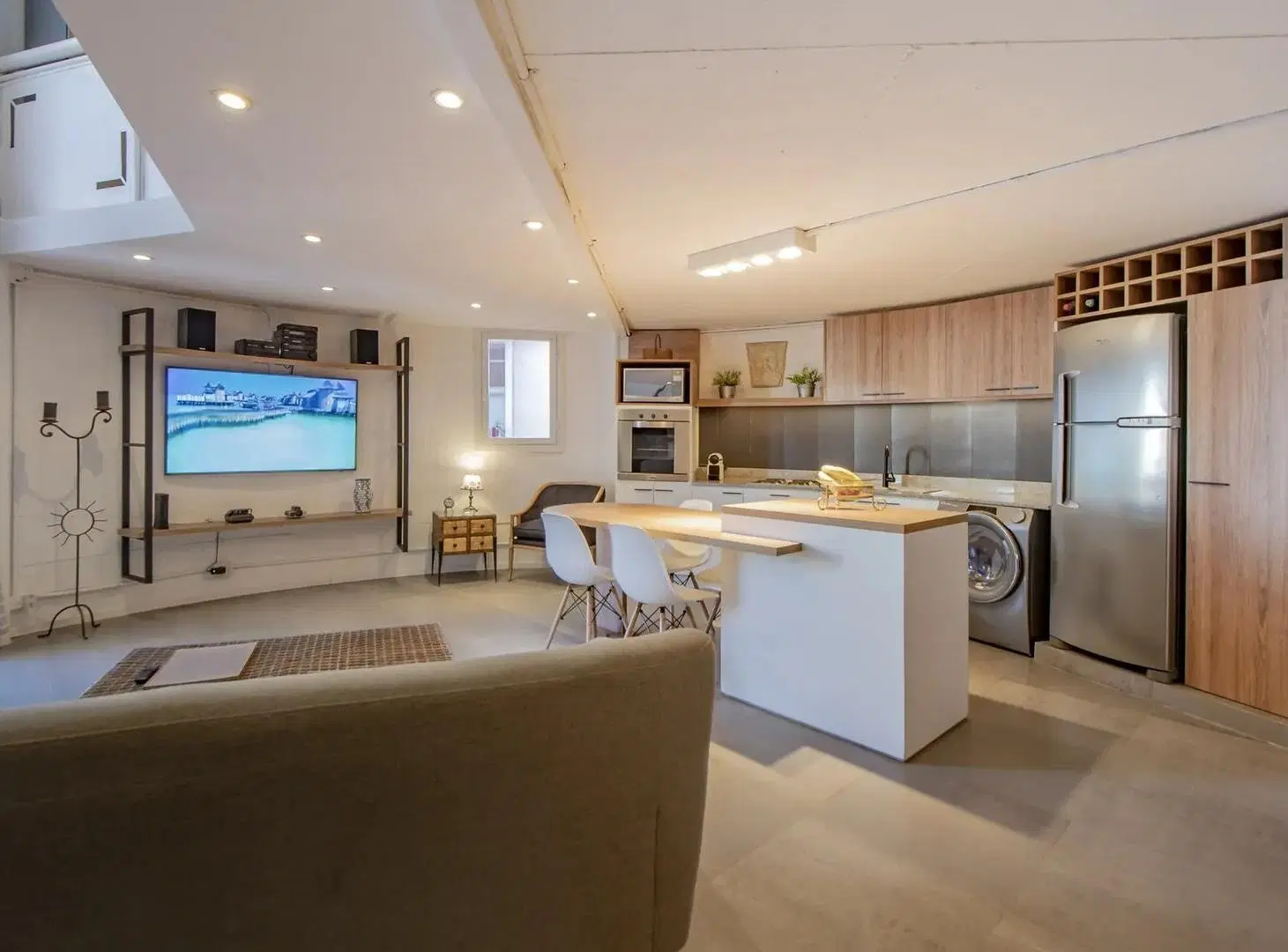 ALQUILER DUPLEX 2 AMBIENTES AMOBLADO + AMENITIES /COLEGIALES 8