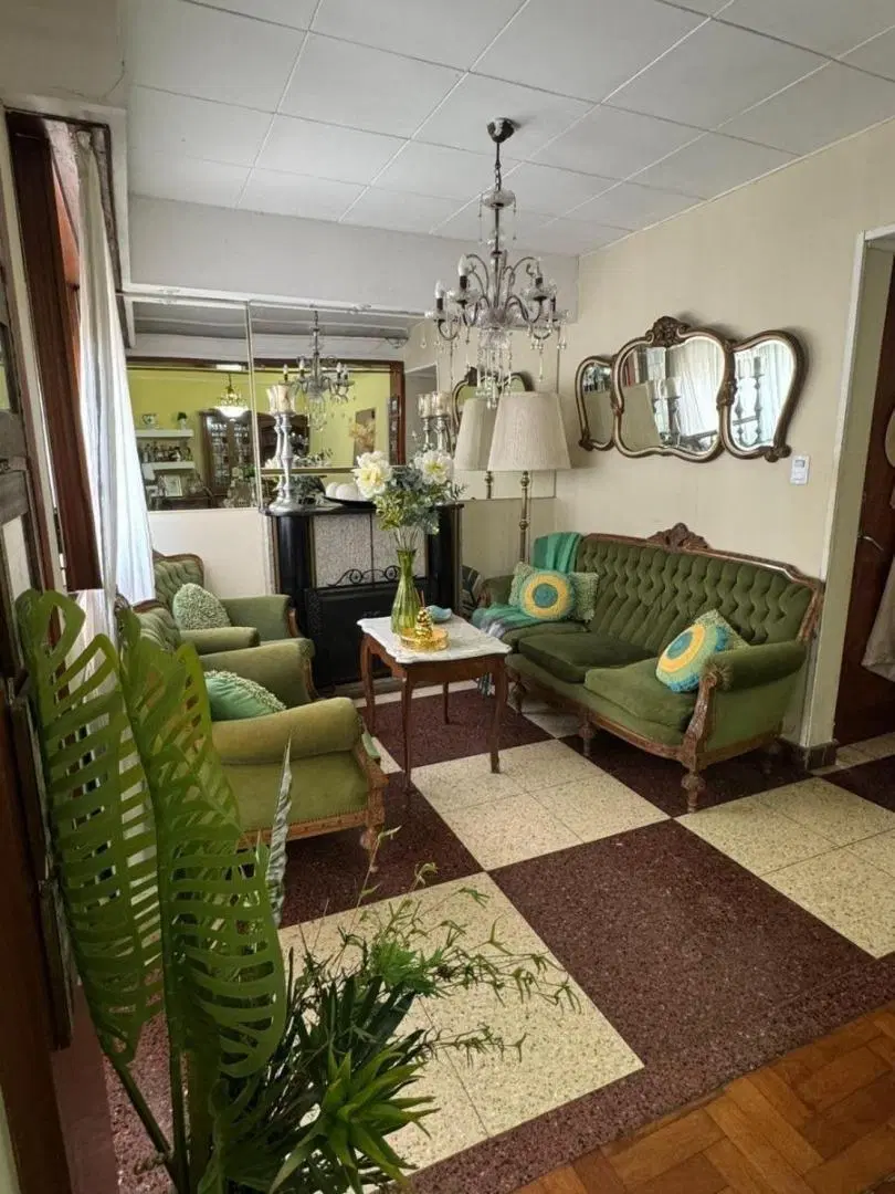 VENTA PH 4 AMBIENTES CON DEPENDENCIA Y TERRAZA – BALVANERA 3