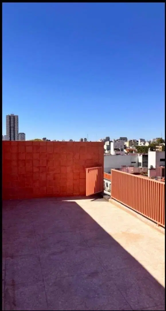 VENTA 3 AMBIENTES CON COCHERA Y DOBLE TERRAZA EN COGHLAN 1