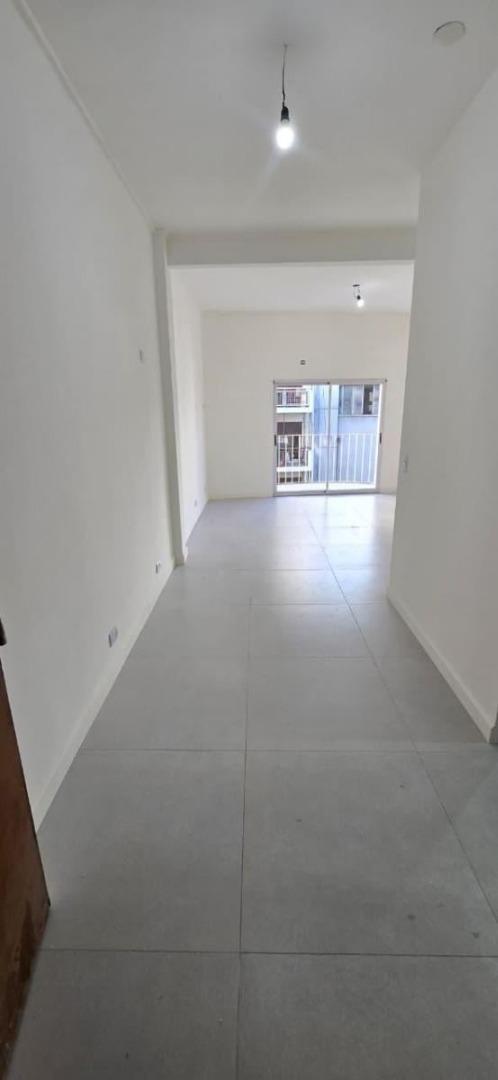 VENTA DEPARTAMENTO 3 AMBIENTES CON BALCON – BALVANERA