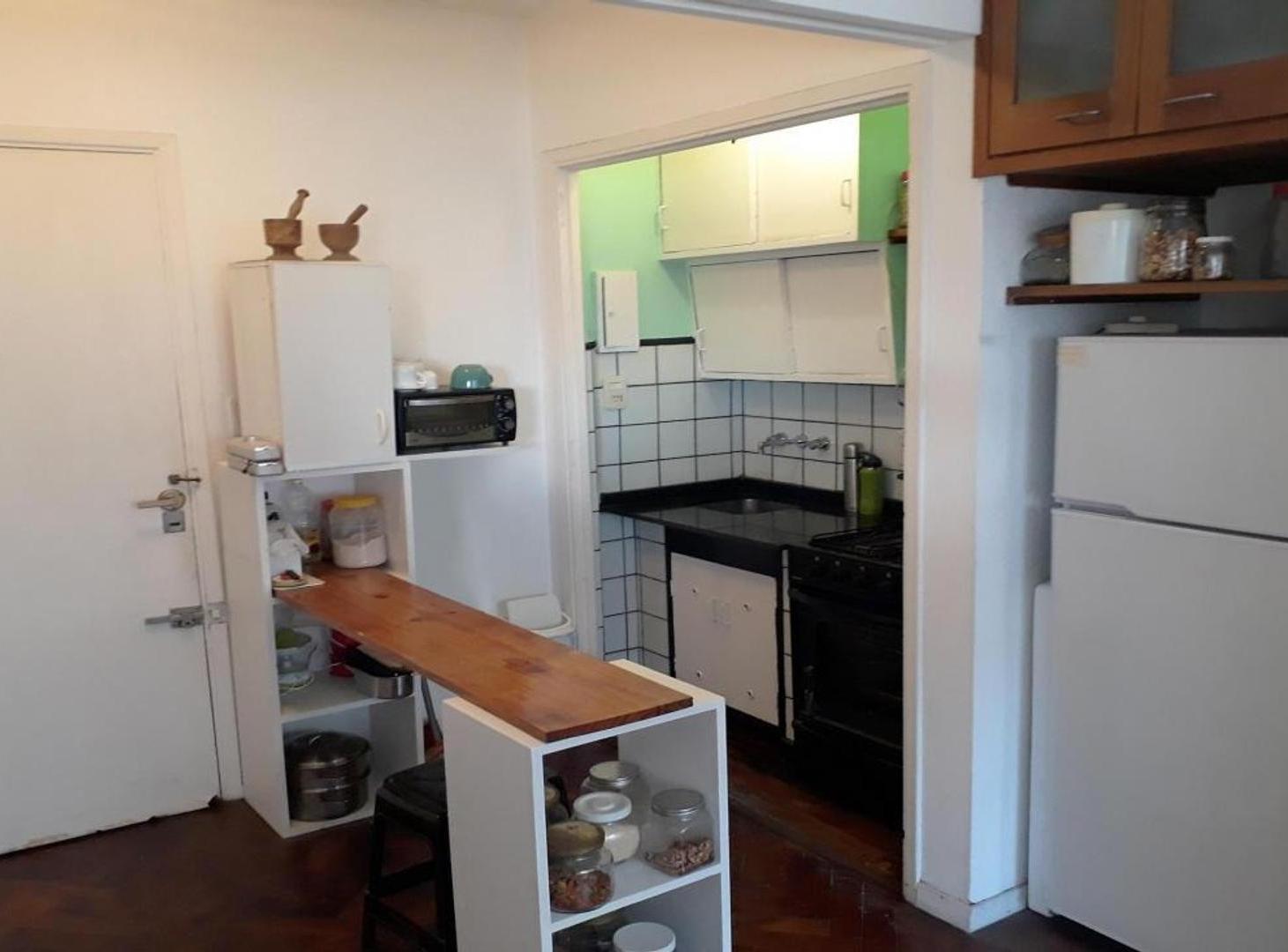 Foto de VENTA DEPARTAMENTO 2 AMBIENTES AMOBLADO EN SAN TELMO, imagen 4
