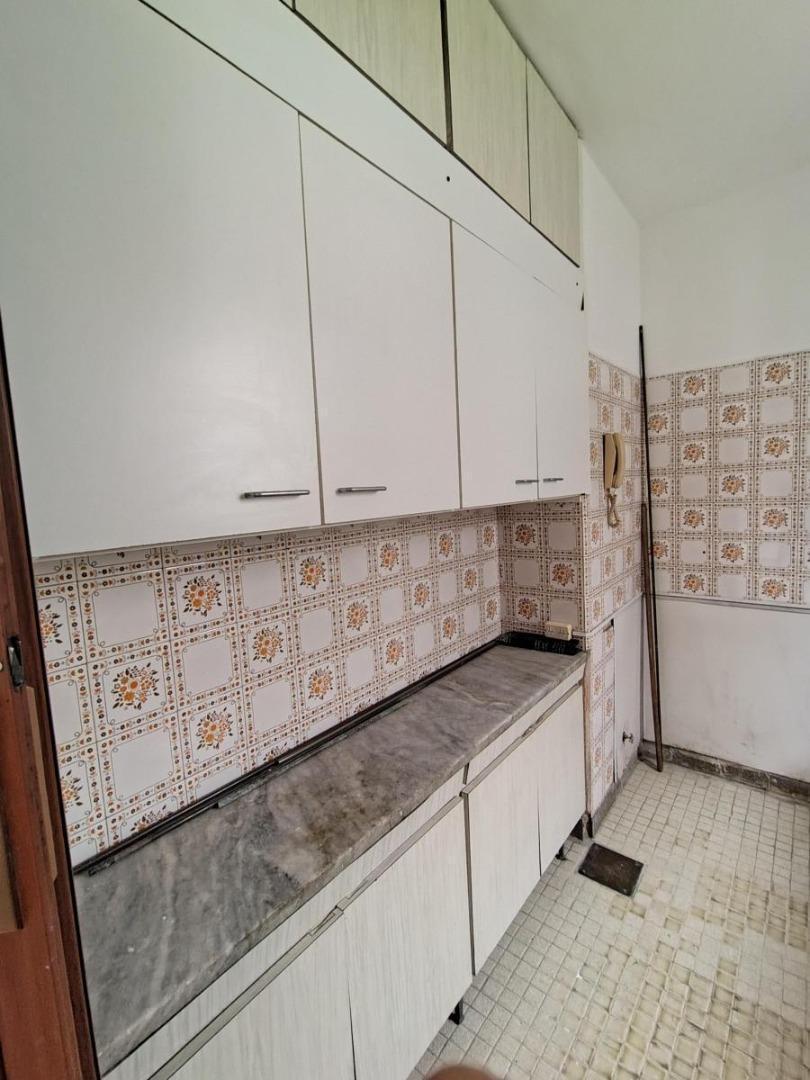 Foto de VENTA DEPARTAMENTO 4 AMBIENTES MUY LUMINOSO, imagen 3