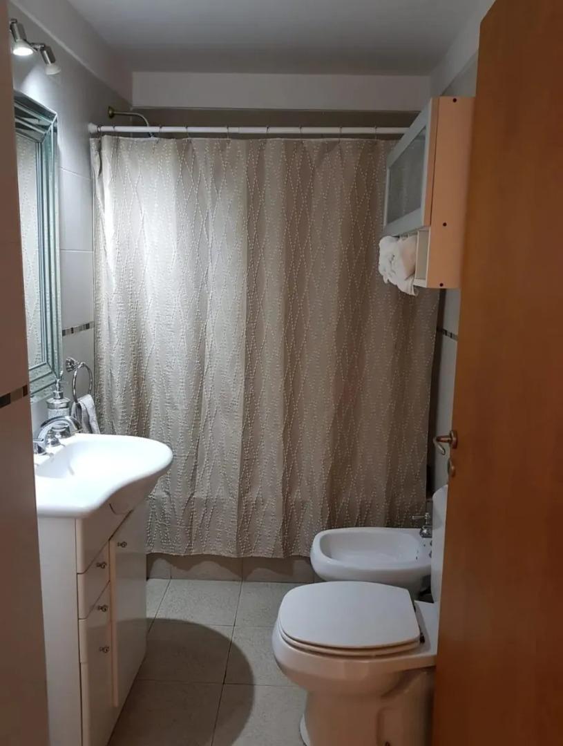 Foto de DEPARTAMENTO 2 AMBIENTES EN ALQUILER AMOBLADO EN ALMAGRO, imagen 3