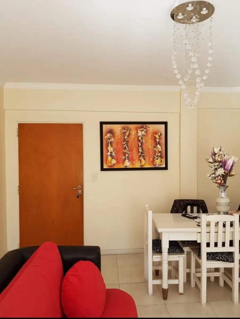 Foto de DEPARTAMENTO 2 AMBIENTES EN ALQUILER AMOBLADO EN ALMAGRO, imagen 2