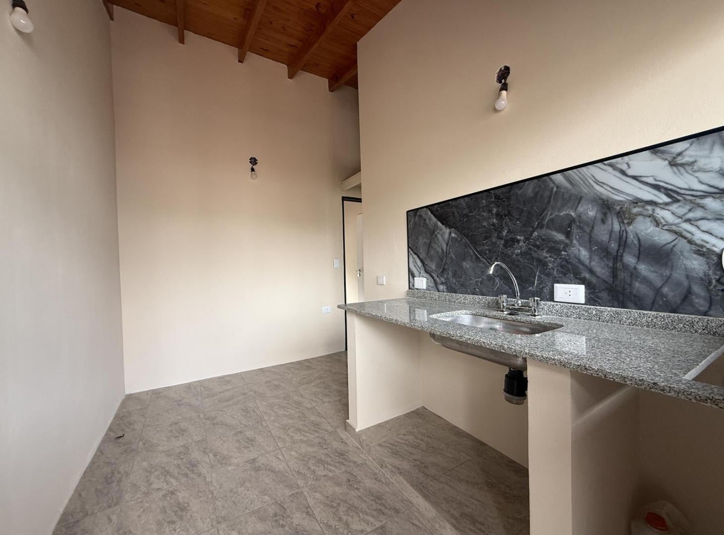 Foto de PH en Alquiler en Villa Ballester, imagen 3