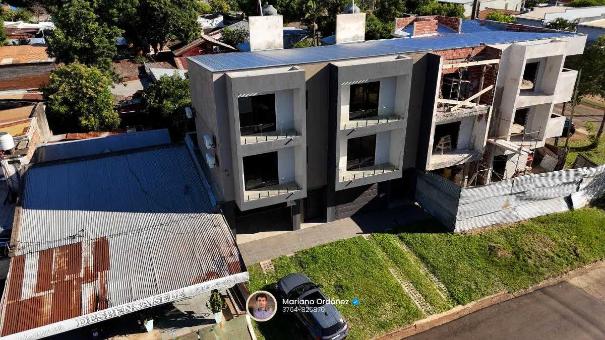 Venta - Triplex - 4 Ambientes - 2 Dorm. - A 5 Minutos del Centro - Posadas 2