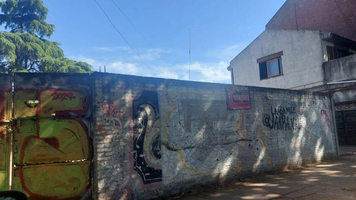 Excelente Lote a mts estación Monte Grande 2