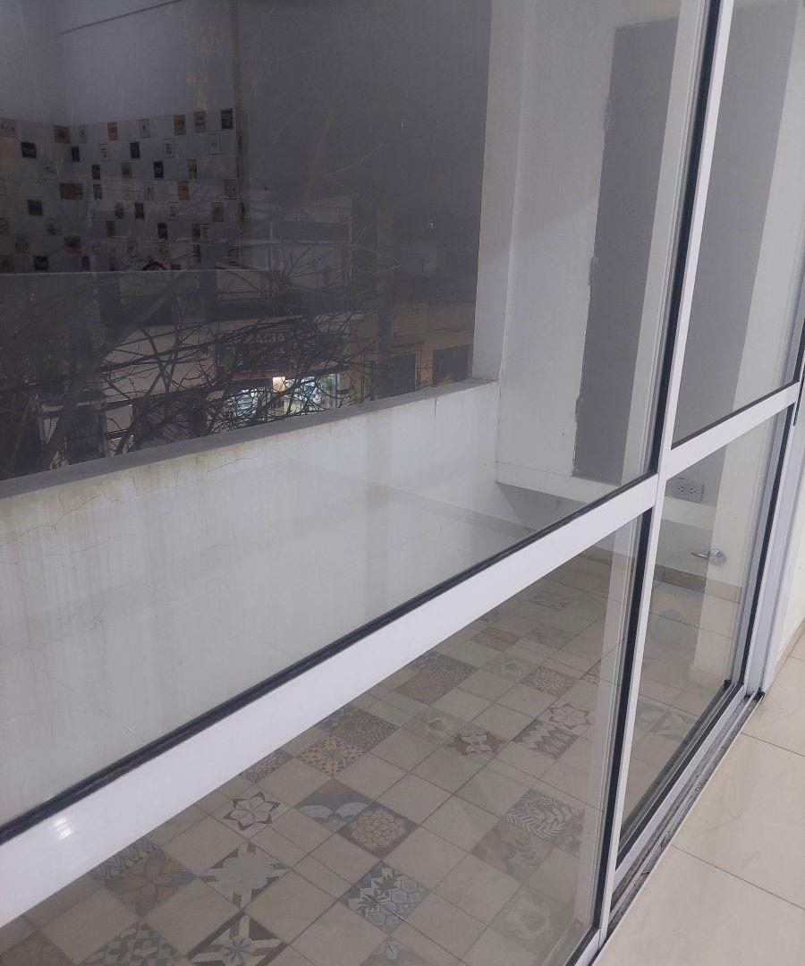 Foto de Excelente Dpto frente a estación, imagen 5