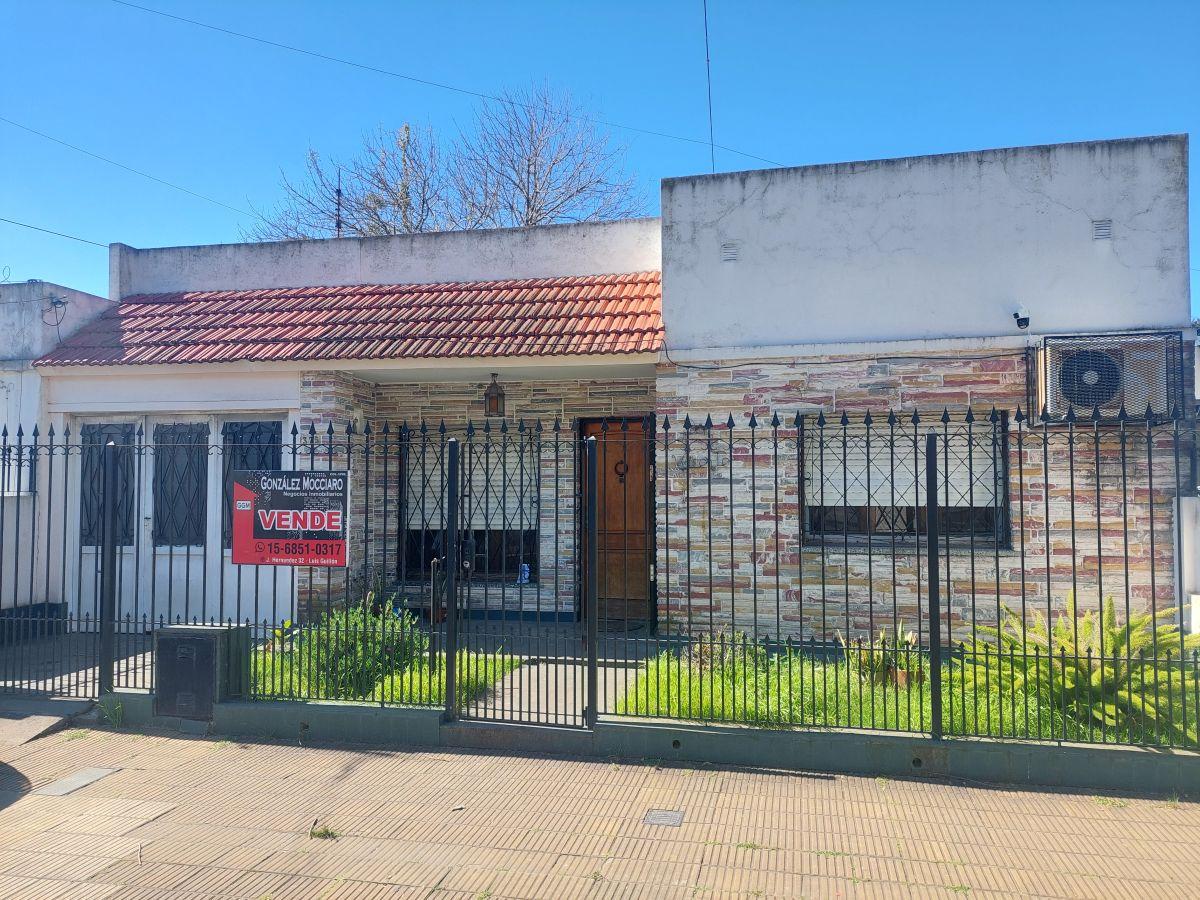 Foto de Casa lista mudarse....amplios ambientes, imagen 1