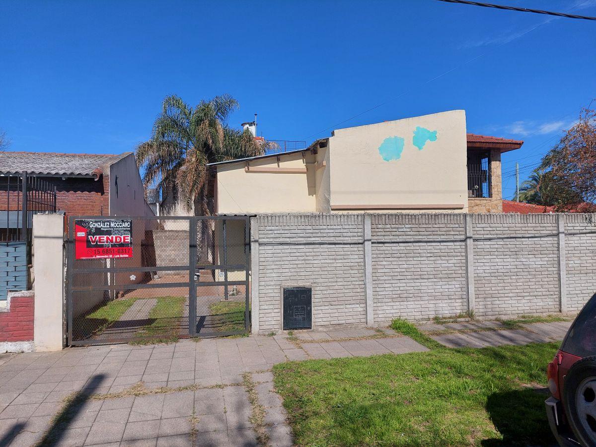 Foto de Oportunidad casa a 500 mts estación, imagen 2