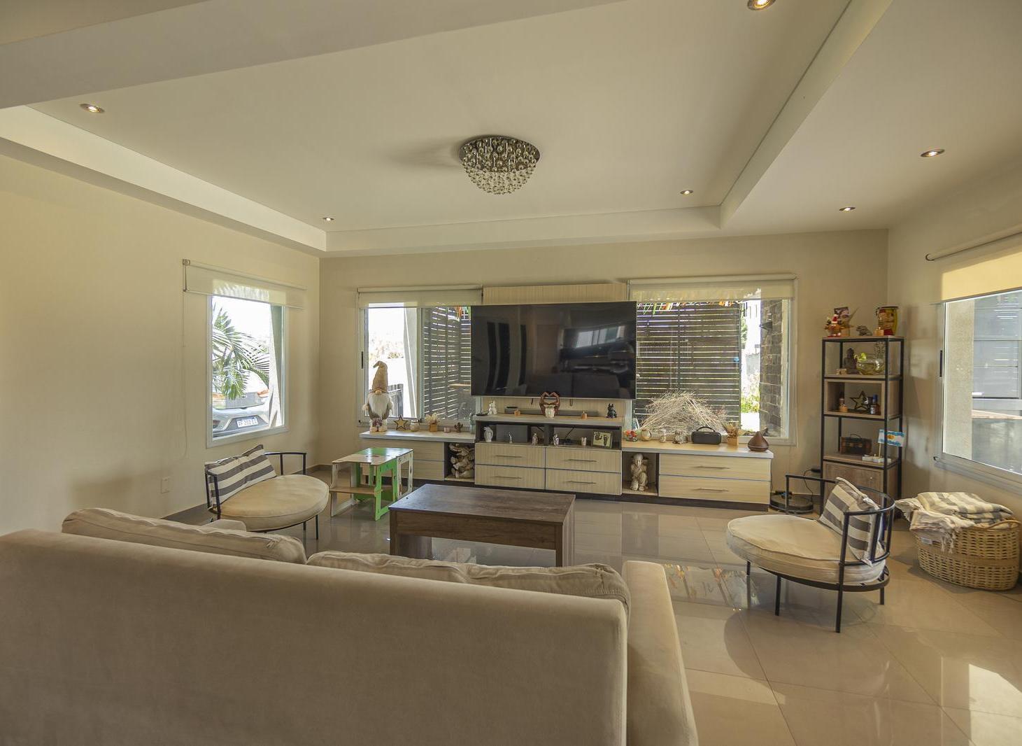 Foto de CASA EN VENTA EL REBENQUE 5 AMBIENTES, imagen 5
