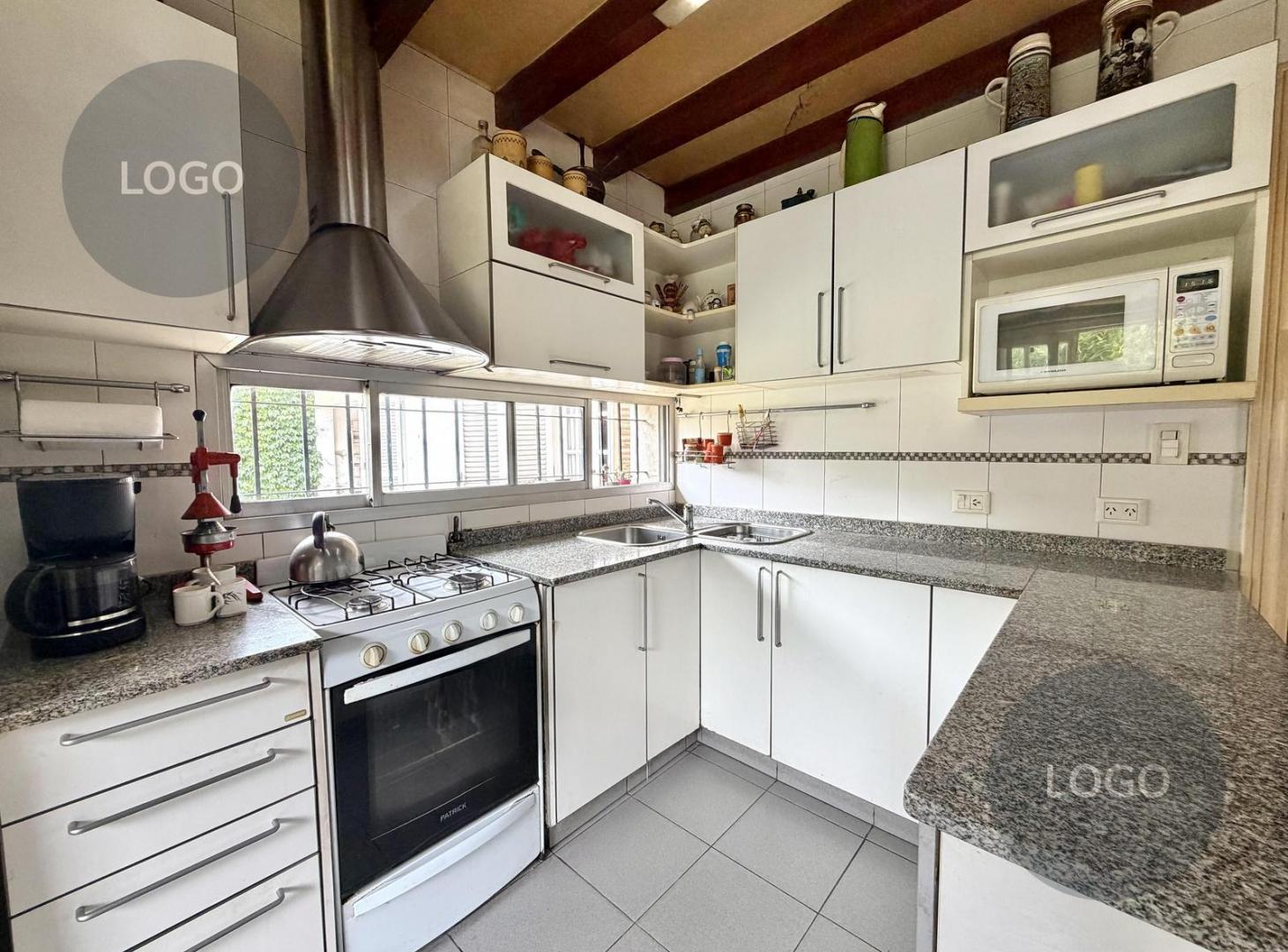 Foto de CASA EN VENTA TEMPERLEY 6 AMBIENTES, imagen 1