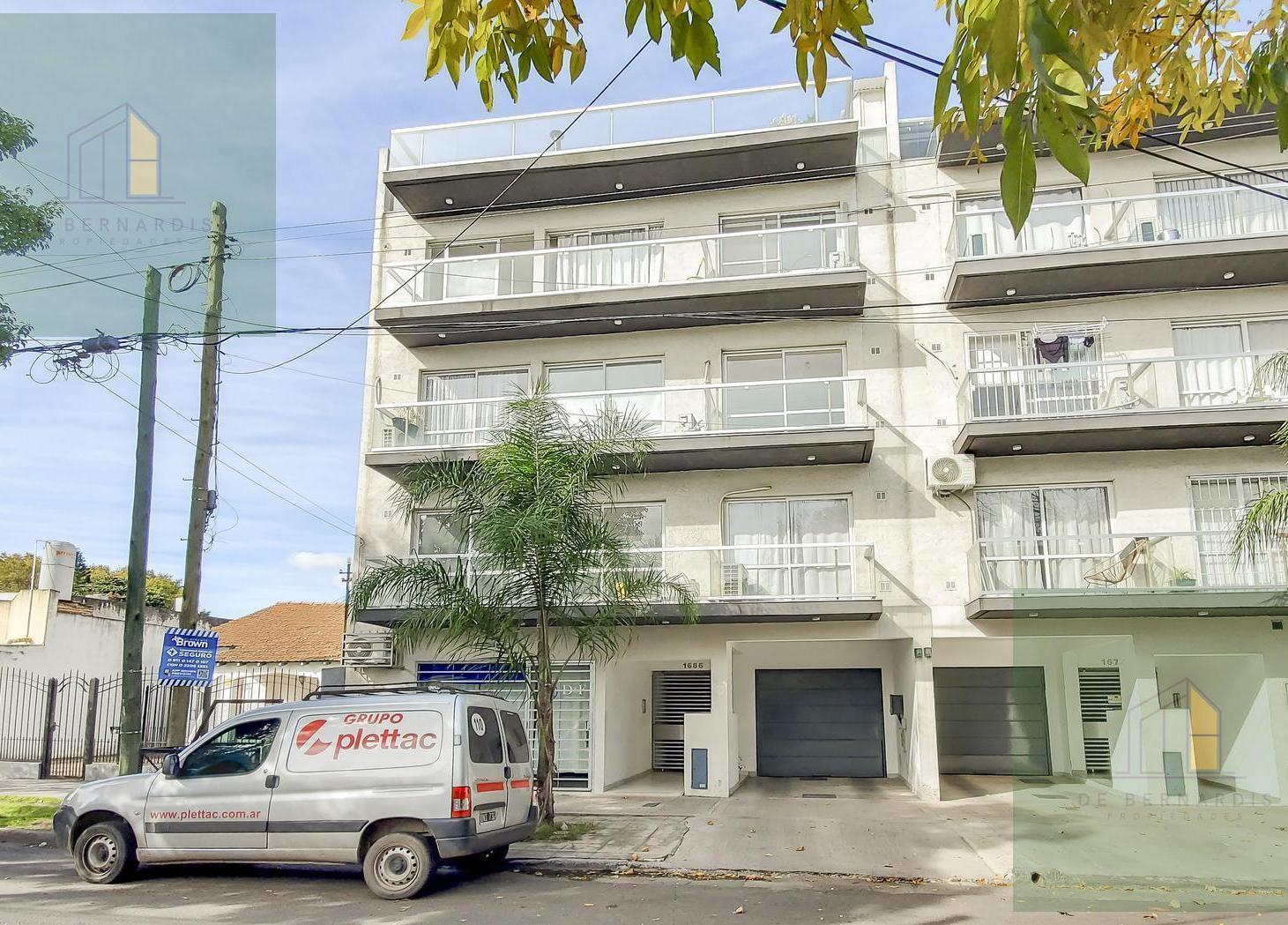 Foto de Departamento en venta Adrogue dos ambientes con terraza, imagen 2