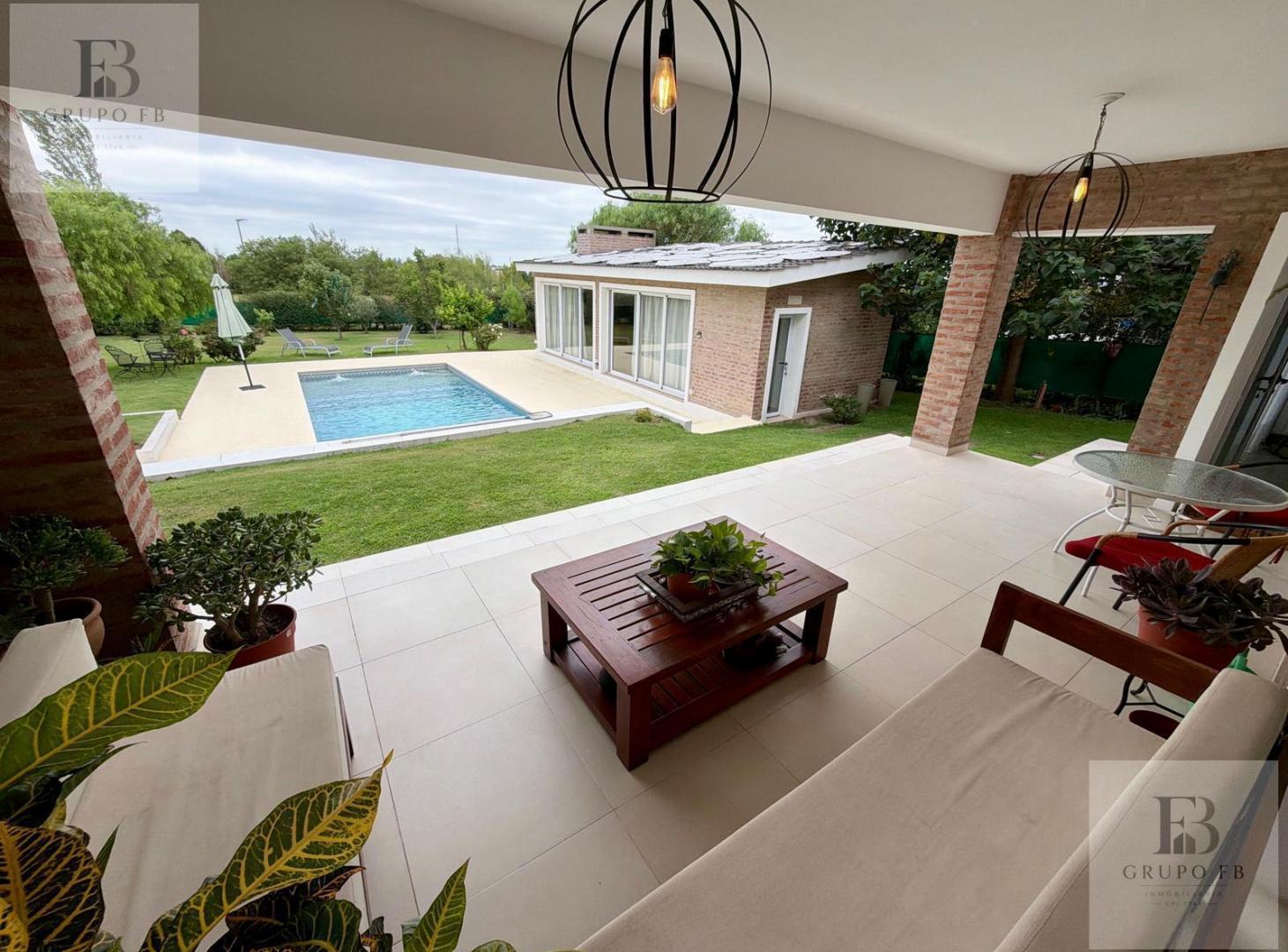 Foto de CASA EN COUNTRY LA CASCADA - FONDO AL GOLF, imagen 3
