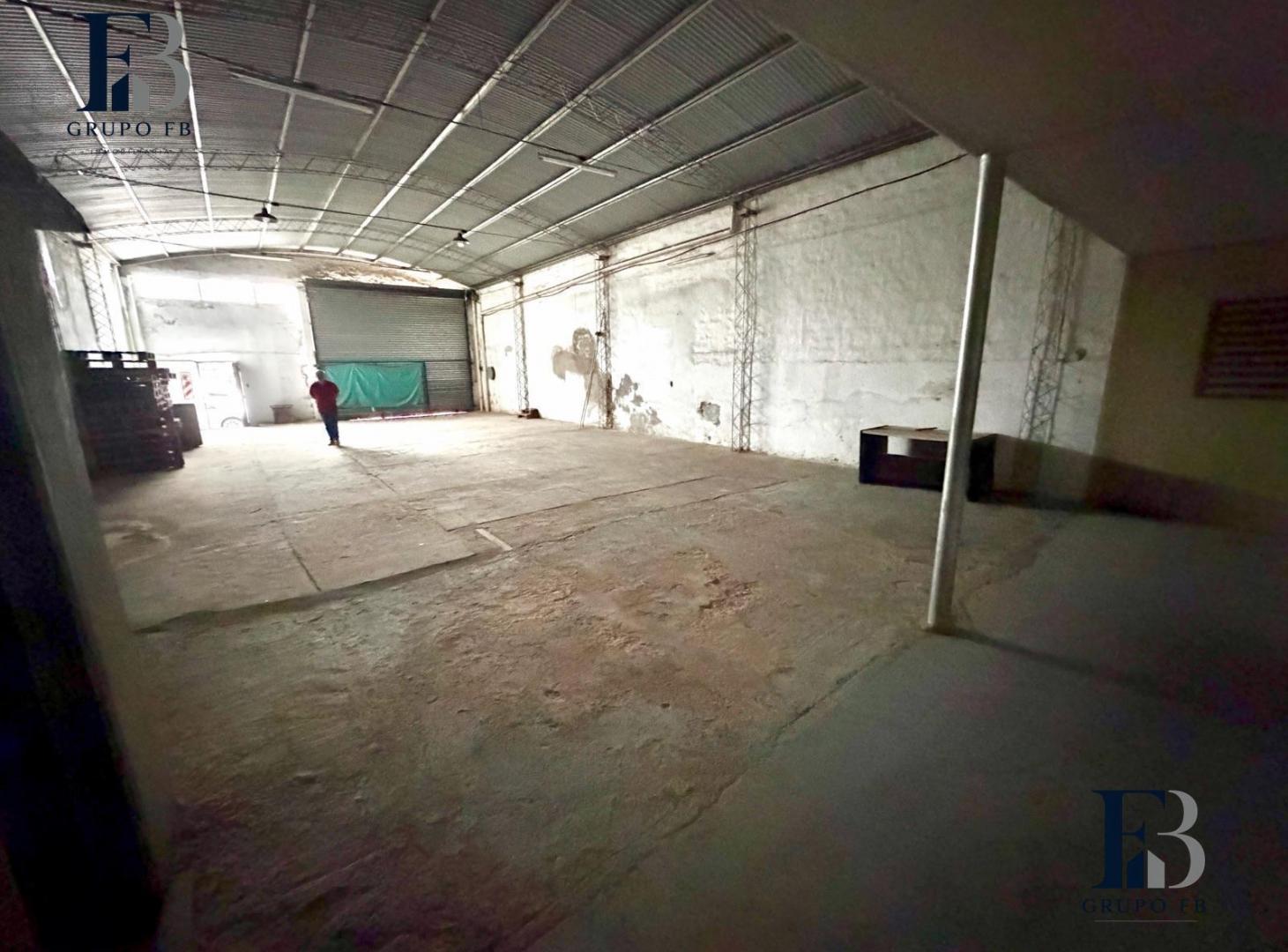 Foto de Galpón en Alquiler 300m2 con Oficina, imagen 3