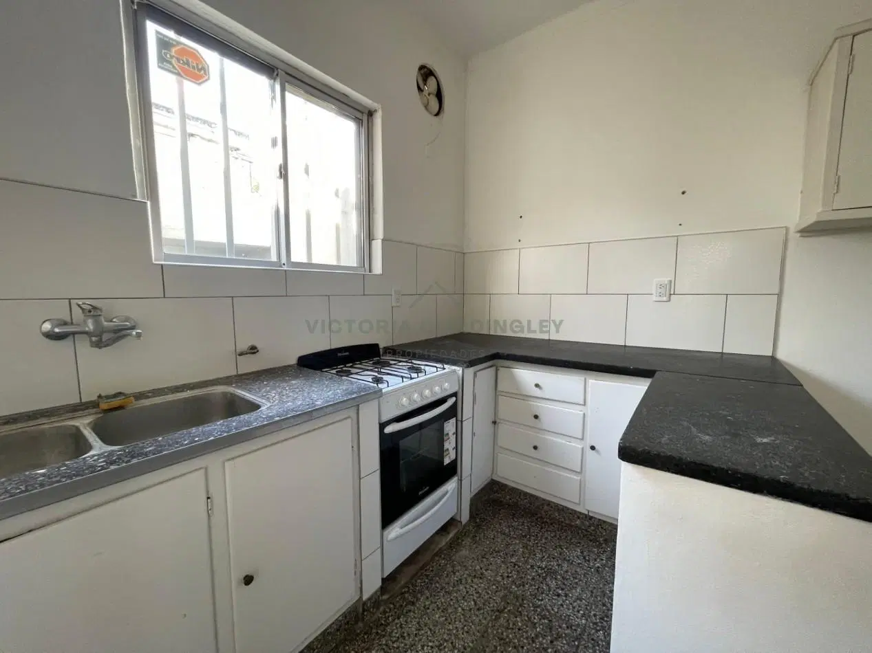 ALQUILER | CASA 3 AMBIENTES | DEPENDENCIA | DON BOSCO 8