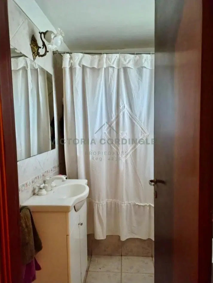 VENTA | CHALET 5 AMBIENTES | PARQUE LURO 4
