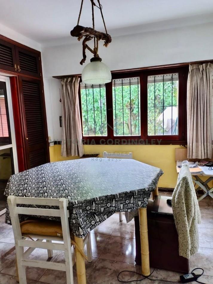 Foto de VENTA | CHALET 5 AMBIENTES | PARQUE LURO, imagen 3