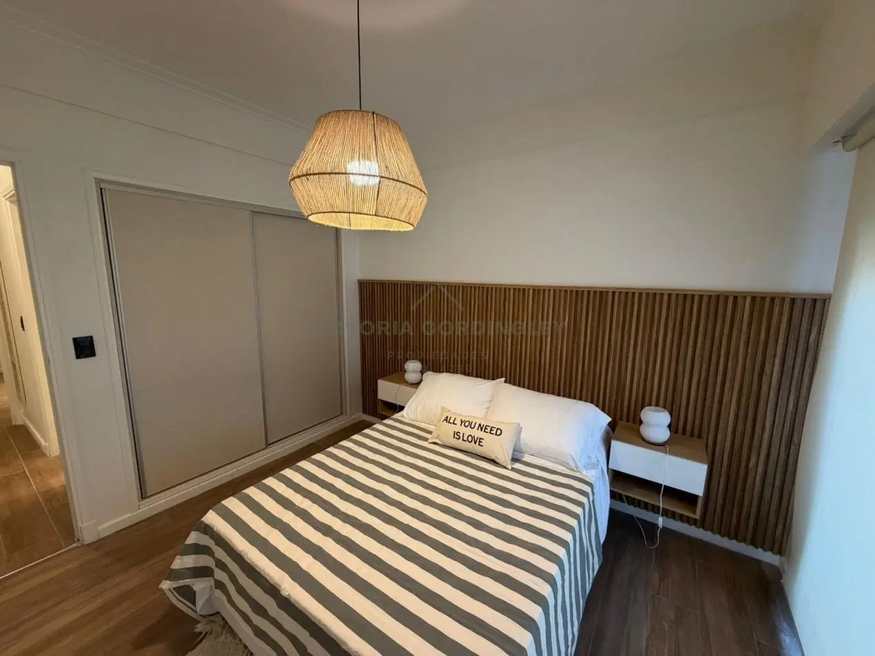 VENTA | DEPARTAMENTO TRES AMBIENTES | BALCON FRANCES | CENTRO 8