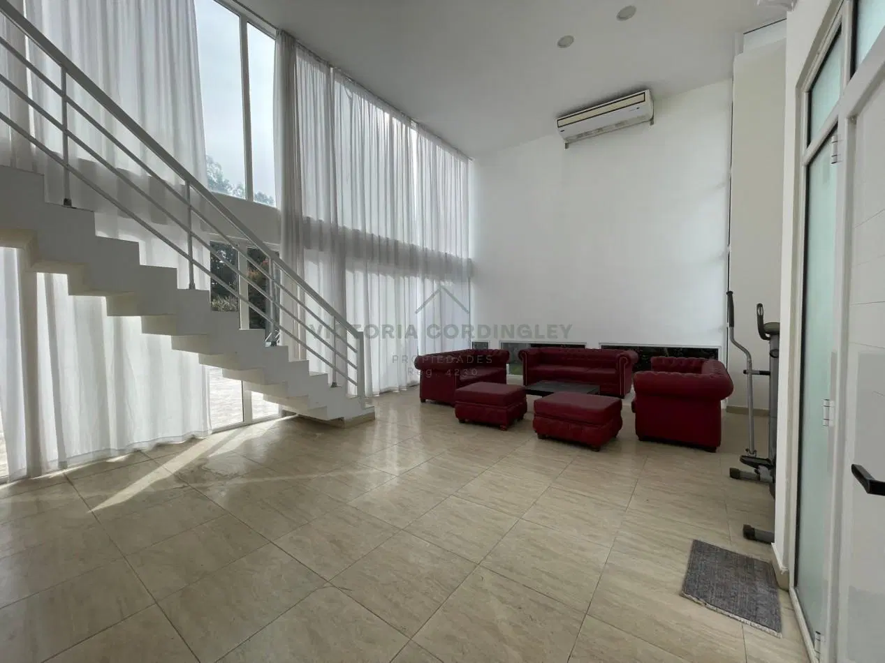 ALQUILER 24 MESES | CASA 4 AMBIENTES | PILETA CLIMATIZADA | RUMENCO 5