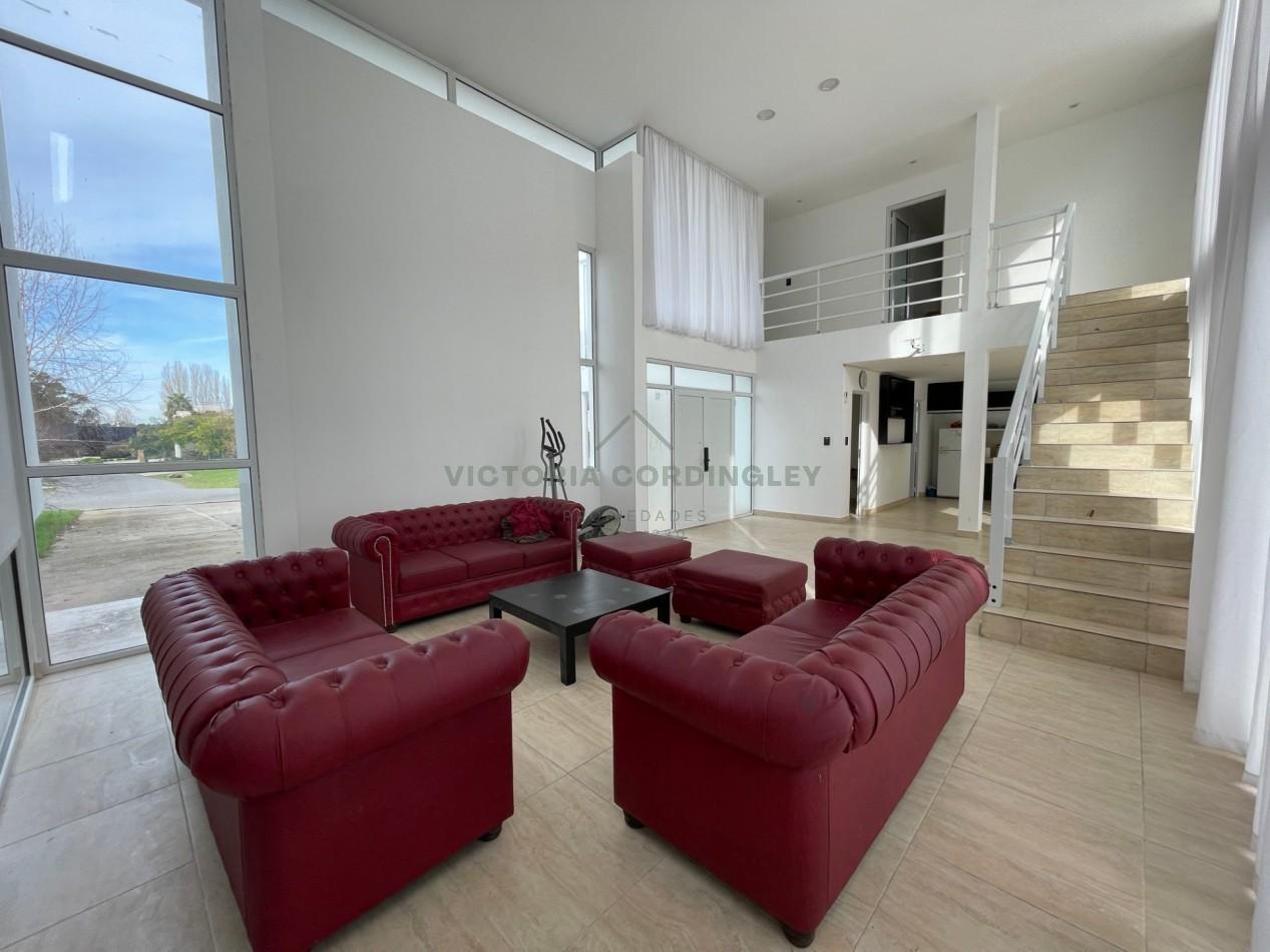 Foto de ALQUILER 24 MESES | CASA 4 AMBIENTES | PILETA CLIMATIZADA | RUMENCO, imagen 3
