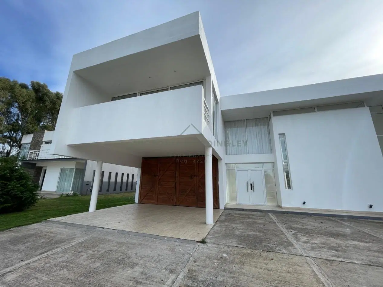 ALQUILER 24 MESES | CASA 4 AMBIENTES | PILETA CLIMATIZADA | RUMENCO 2