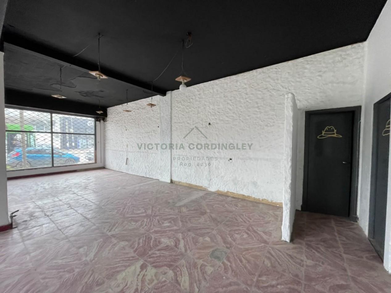 Foto de ALQUILER COMERCIAL 24 MESES | IMPORTANTE ESQUINA | ZONA FACULTAD, imagen 4