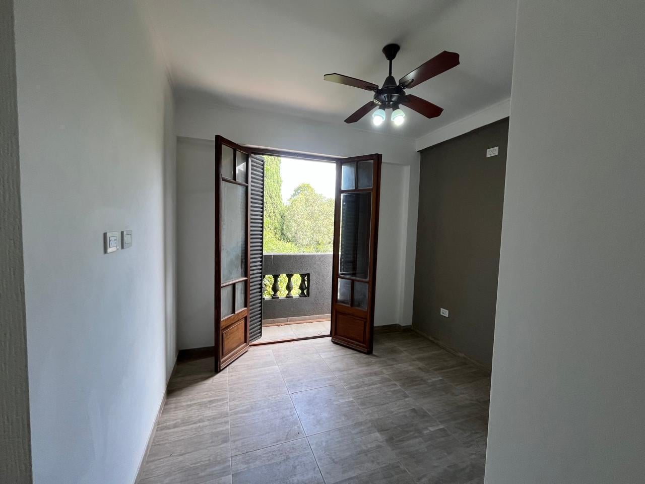 Foto de Alquiler de Departamento dos ambientes a estrenar en Ezeiza, imagen 1