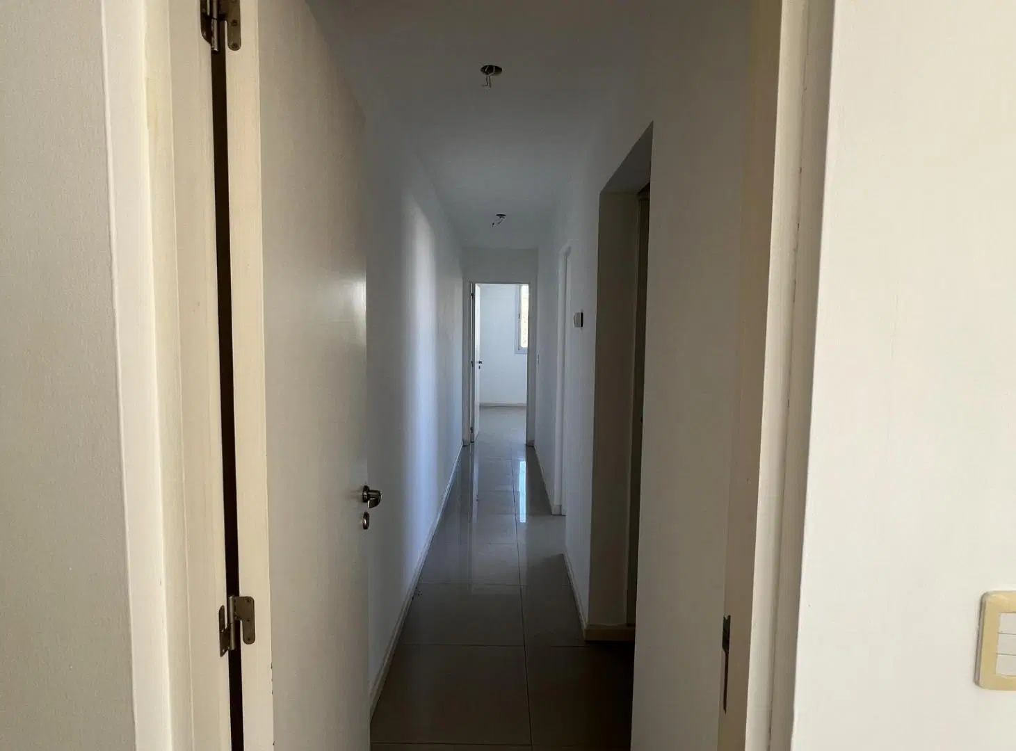 Moderno departamento en Torre I de Complejo Nord Riviere — Apto Crédito Hip 3