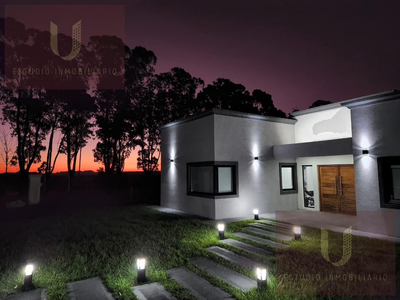Foto de HERMOSA CASA CON PISCINA.. AMOBLADA CON MUEBLES DE CALIDAD. LISTA PARA, imagen 3