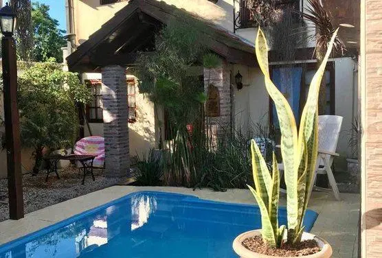 Casa en Muñiz 8