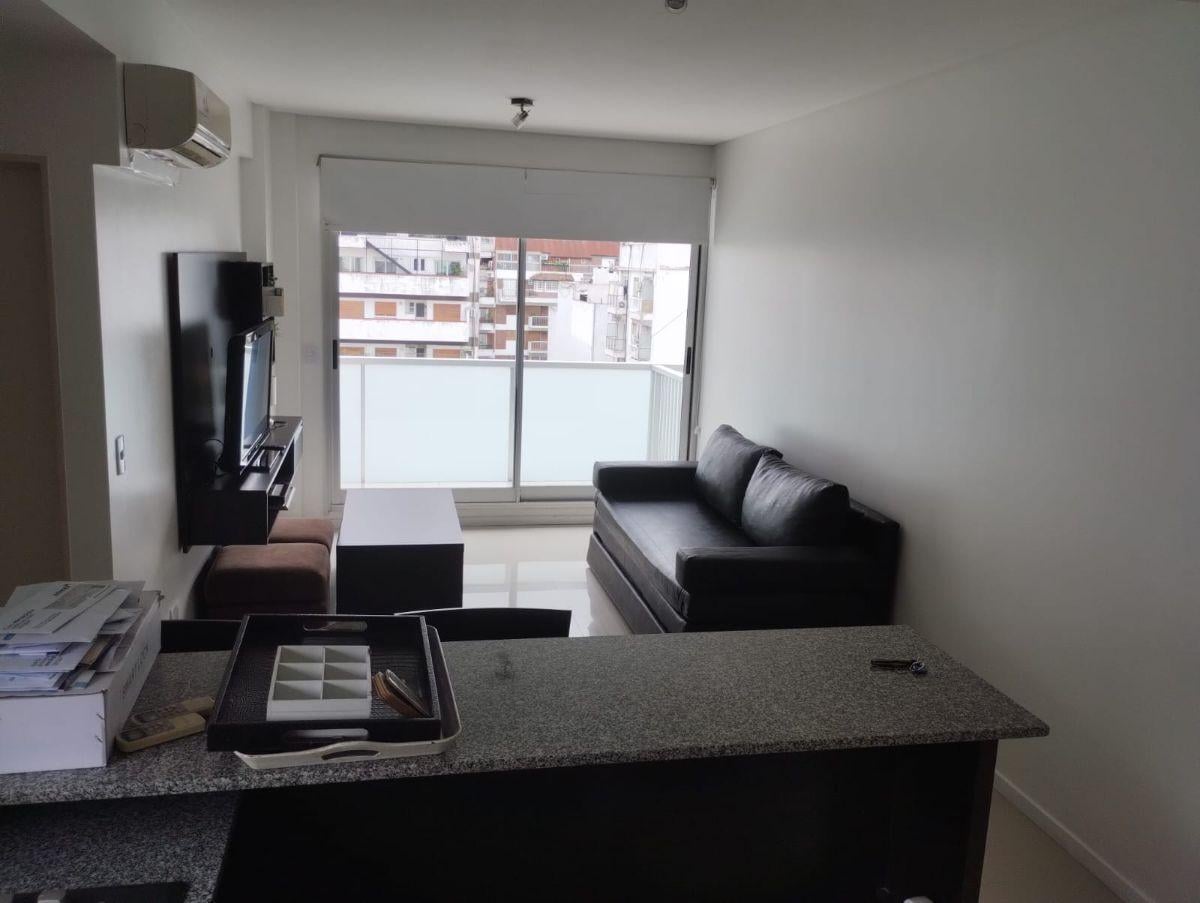 Foto de Alquiler 1.300 U$D Barrio Norte 2 ambientes con cochera, imagen 1