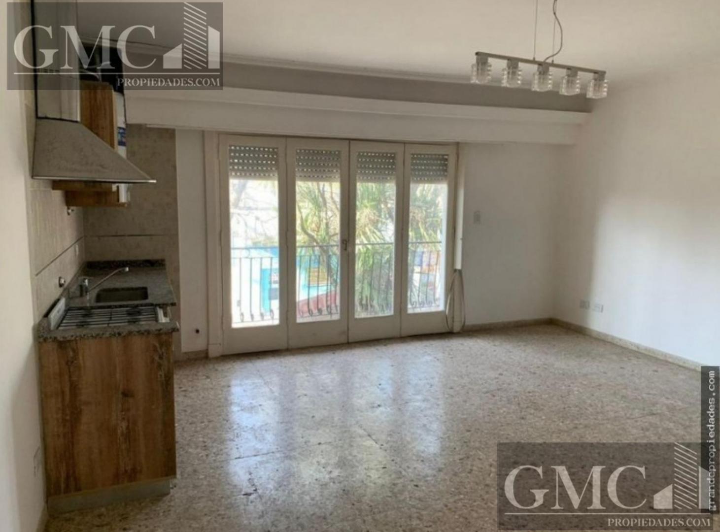 Foto de VENTA - PH de 1 ambiente en barrio Chauvin, imagen 1