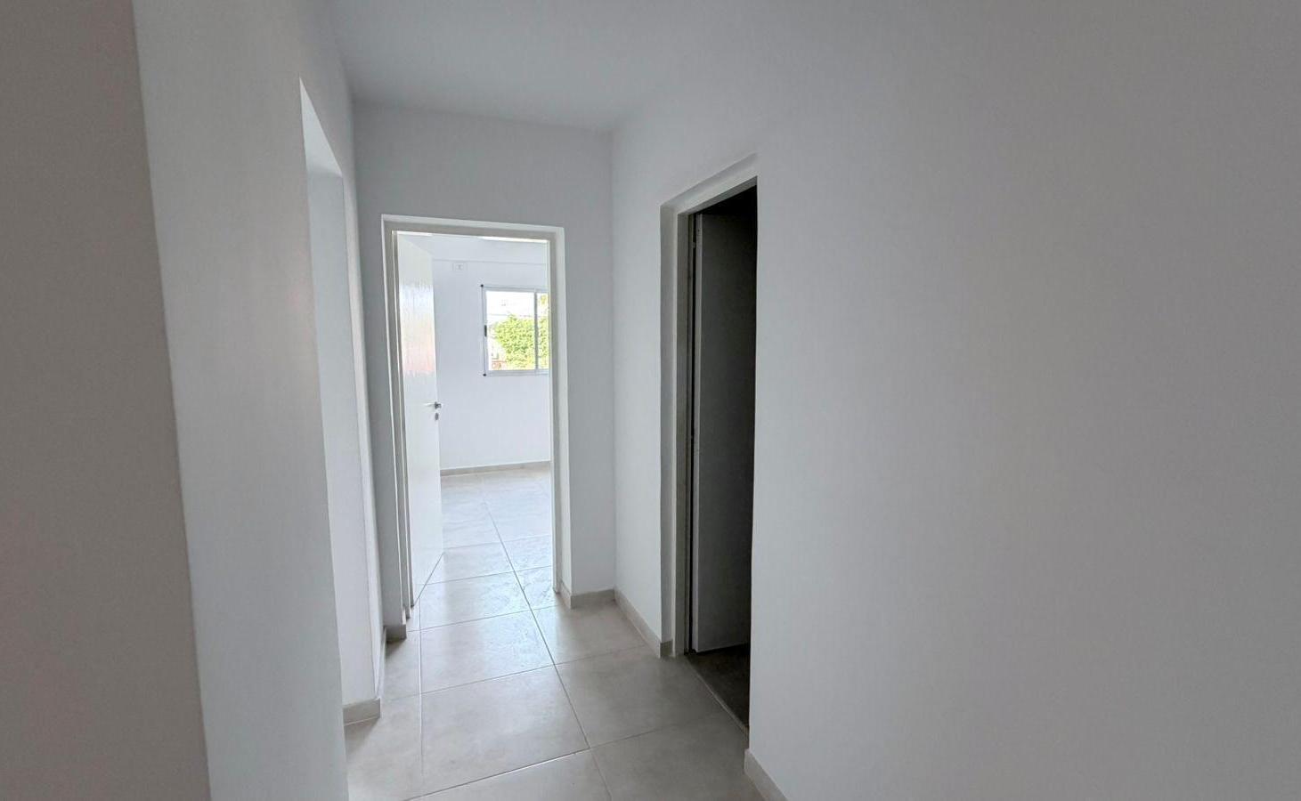Foto de Alquiler Departamento a estrenar de 2 dormitorios con balcón - Lavaisse, imagen 4