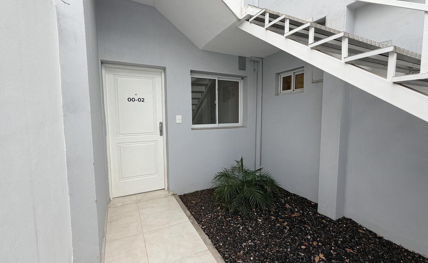 Foto de Casa Interna en venta a mts de Facundo Zuviria, imagen 2