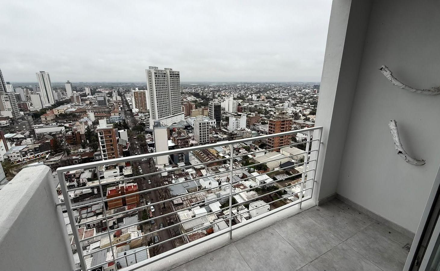 Foto de departamento de un dormitorio con cochera en alquiler en paseo del, imagen 3