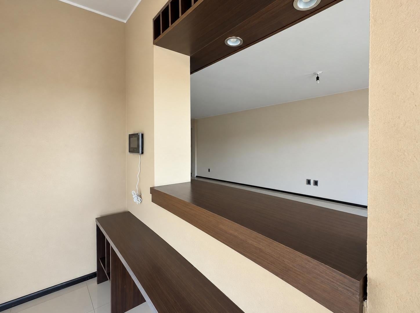 Foto de DEPARTAMENTO DE CATEGORÍA EN VENTA, 2 DORMITORIOS CON COCHERA Y, imagen 4
