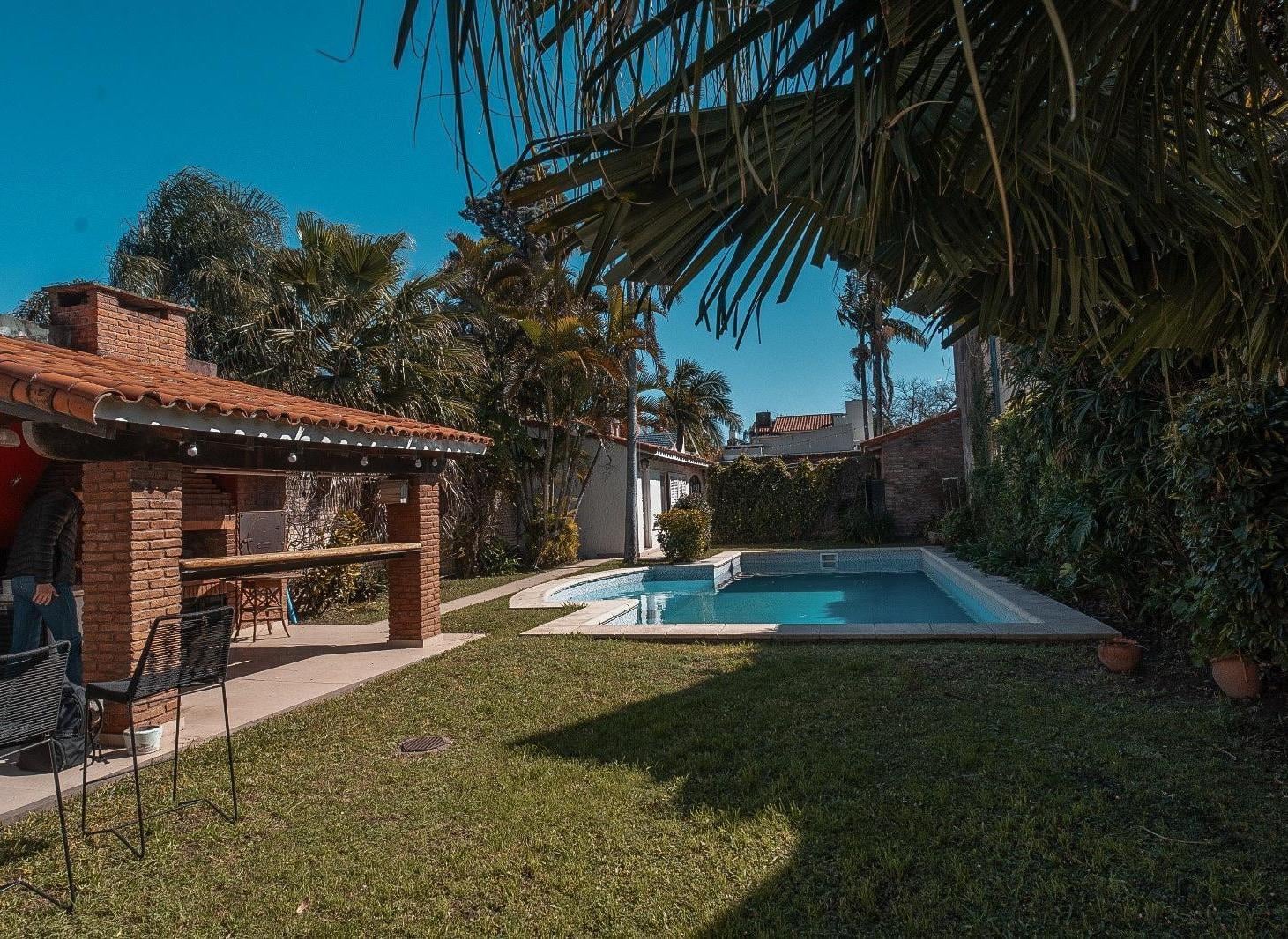 Foto de VENTA- SANTA FE -CASA- 7 JEFES- COSTANERA - 4 DORMITORIOS, imagen 4
