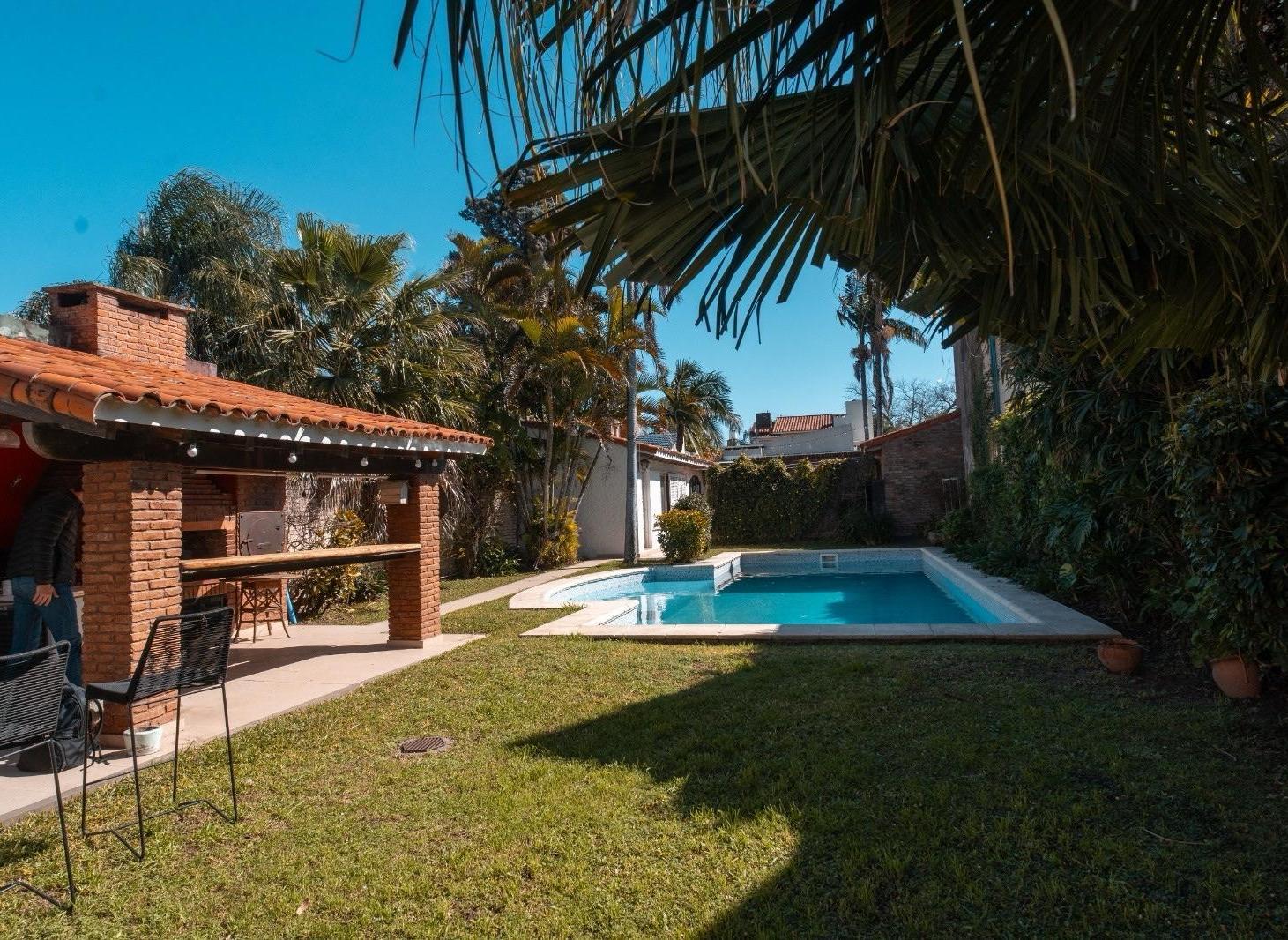 Foto de VENTA- SANTA FE -CASA- 7 JEFES- COSTANERA - 4 DORMITORIOS, imagen 3