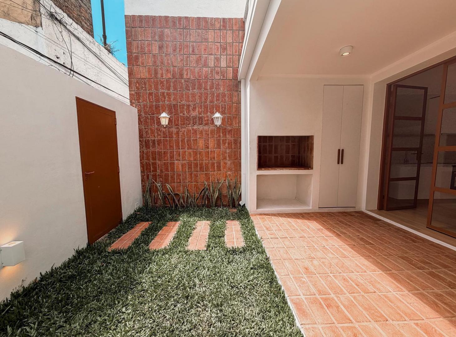 Foto de VENTA-CASA INTERNA-A ESTRENAR-3 DORMITORIOS, imagen 1