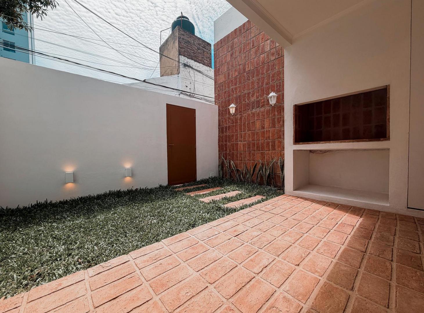 Foto de VENTA-CASA INTERNA-A ESTRENAR-3 DORMITORIOS, imagen 3