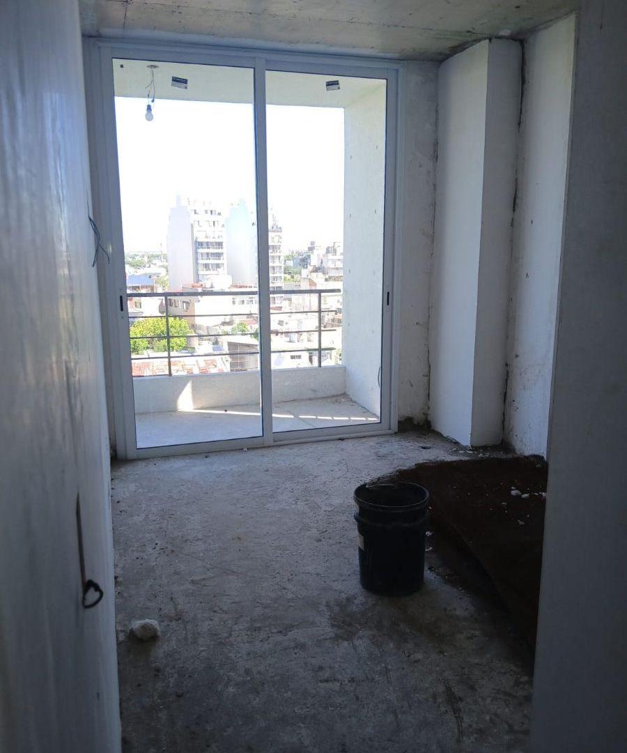 Foto de Departamento de 60 m² con 2 dormitorios en venta en Floresta Sur, imagen 4
