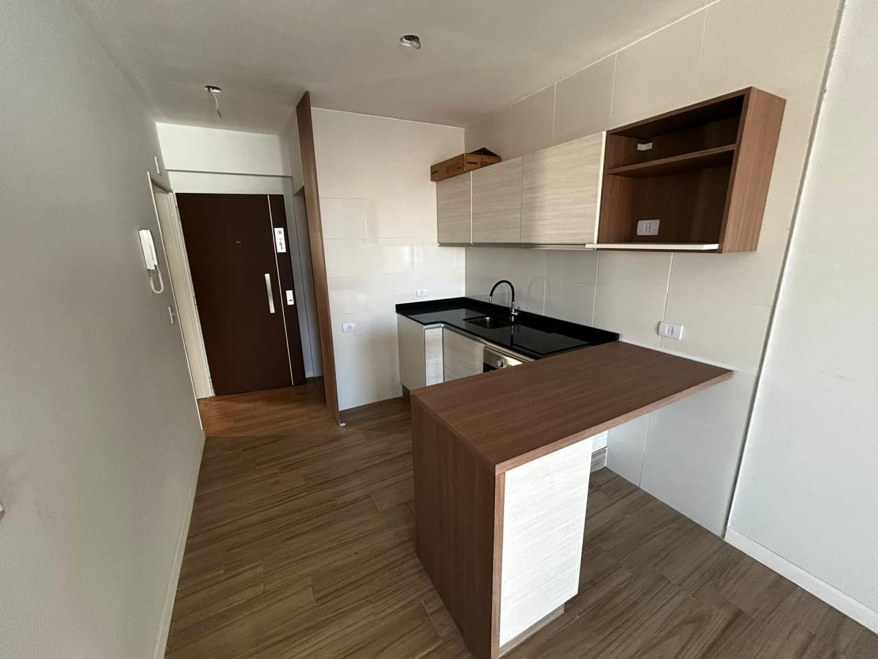 Foto de HERMOSO DEPARTAMENTO A ESTRENAR DE 2 AMBIENTES EN VENTA EN CABALLITO, imagen 1