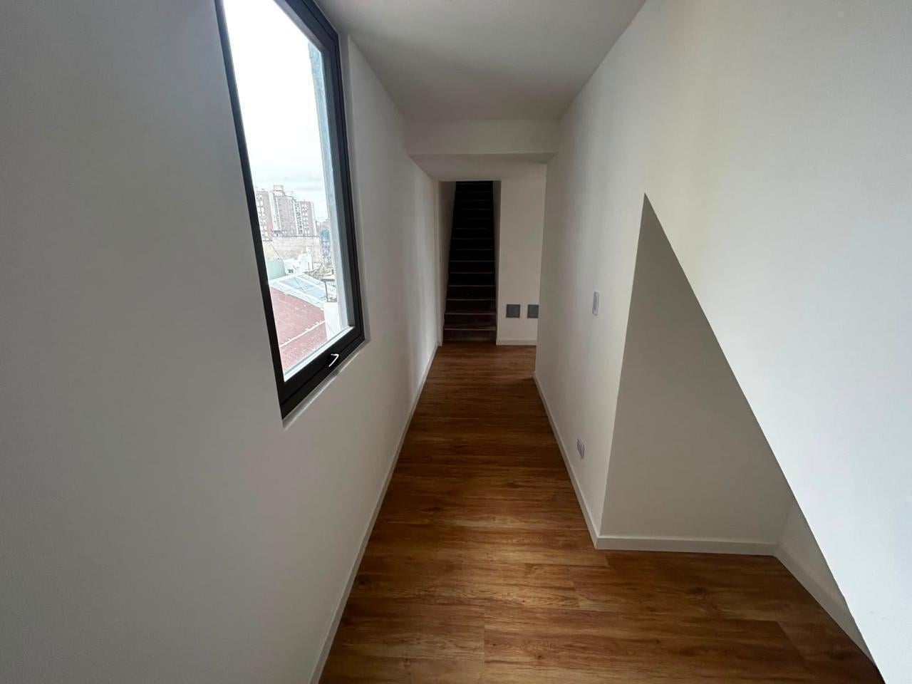 Foto de HERMOSO DEPARTAMENTO DE 3 AMBIENTES EN DUPLEX EN VENTA EN BARRACAS, imagen 4
