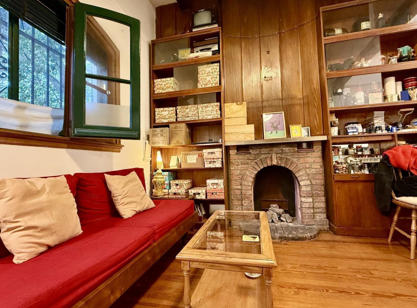 Foto de MUY LINDA CASA DE ESTILO EN VENTA EN OLIVOS, VICENTE LOPEZ, imagen 2