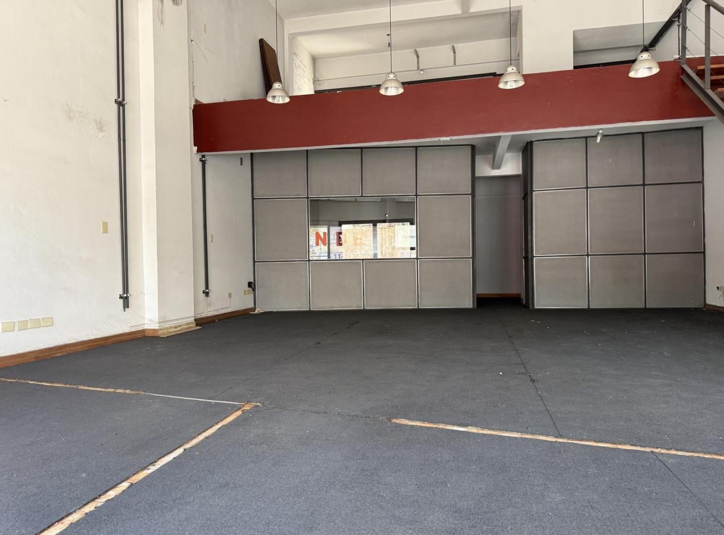 Foto de LOCAL COMERCIAL EN IMPORTANTE AVENIDA EN VENTA, imagen 4