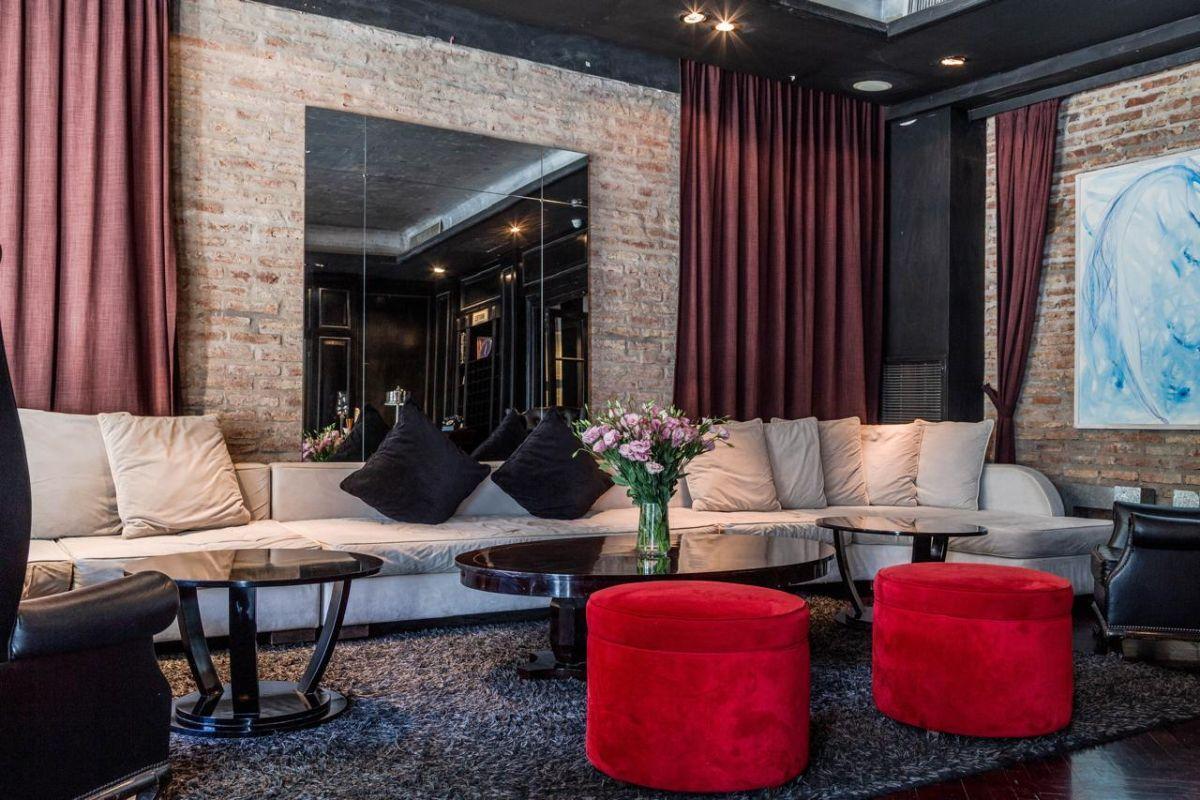 Foto de HERMOSO PETIT HOTEL CON 11 HABITACIONES Y PILETA EN VENTA EN PALERMO, imagen 3